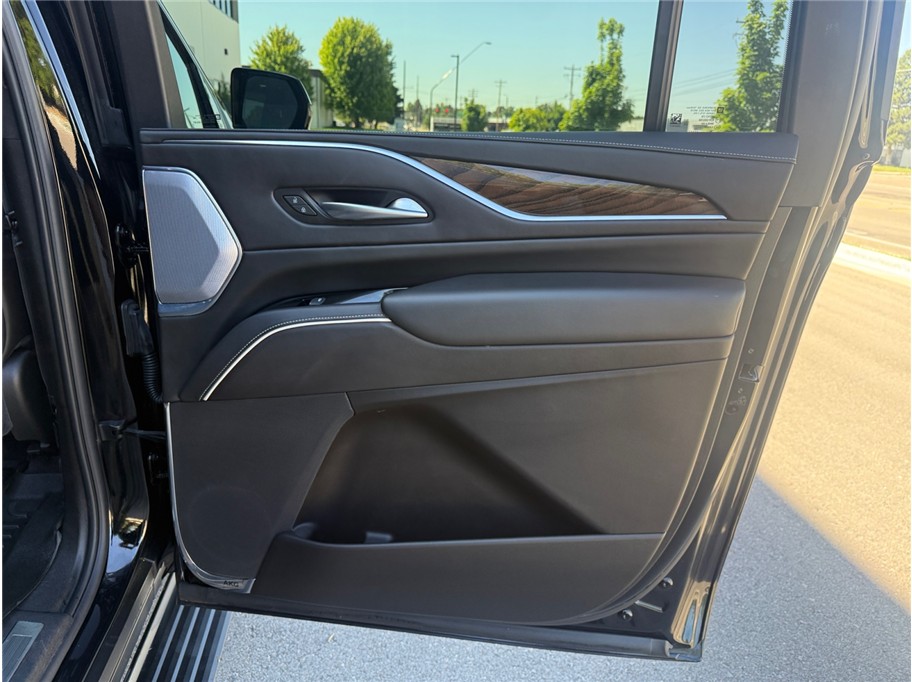 2023 Cadillac Escalade ESV Sport Platinum - Photo 39