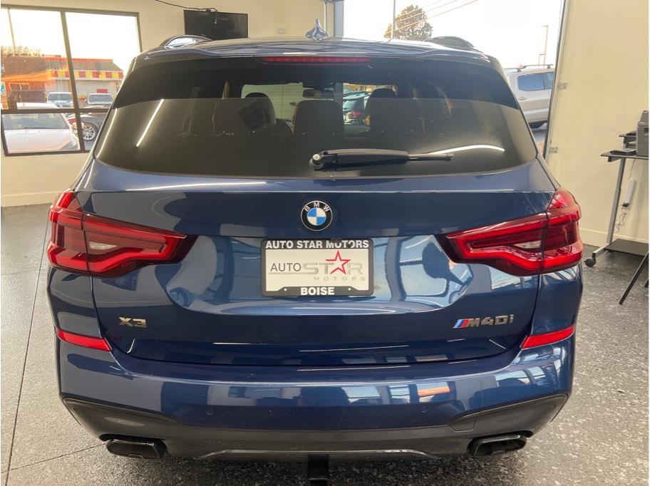 2021 BMW X3 40i photo 4