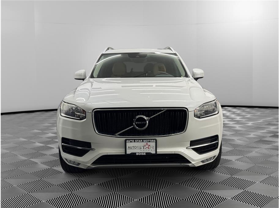 2016 Volvo XC90 Momentum photo 8