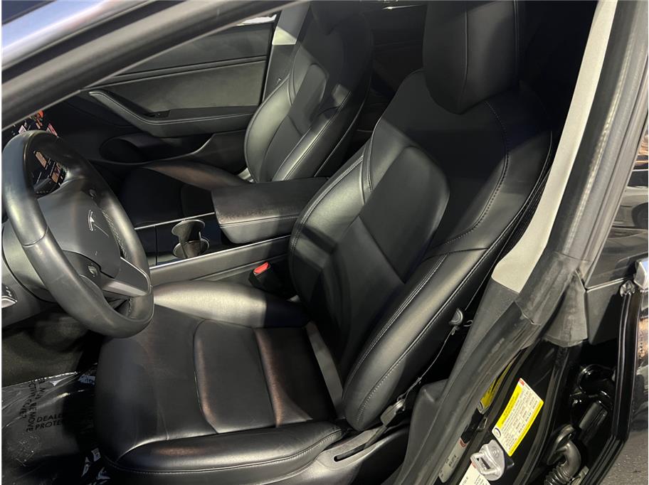 2018 Tesla Model 3 Base photo 10