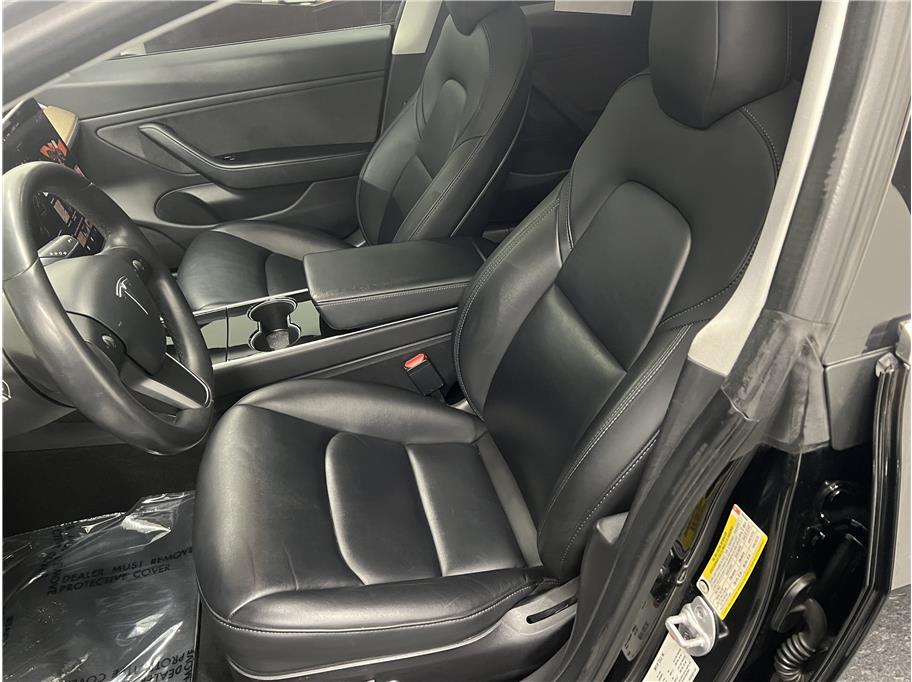 2018 Tesla Model 3 Base photo 16