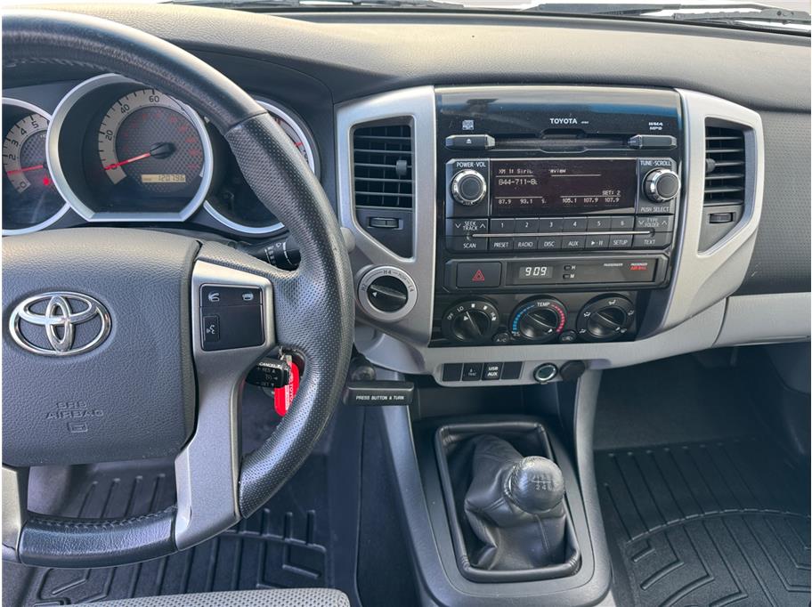 2012 Toyota Tacoma Base photo 11