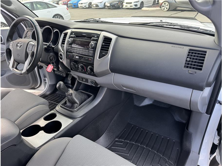 2012 Toyota Tacoma Base photo 23