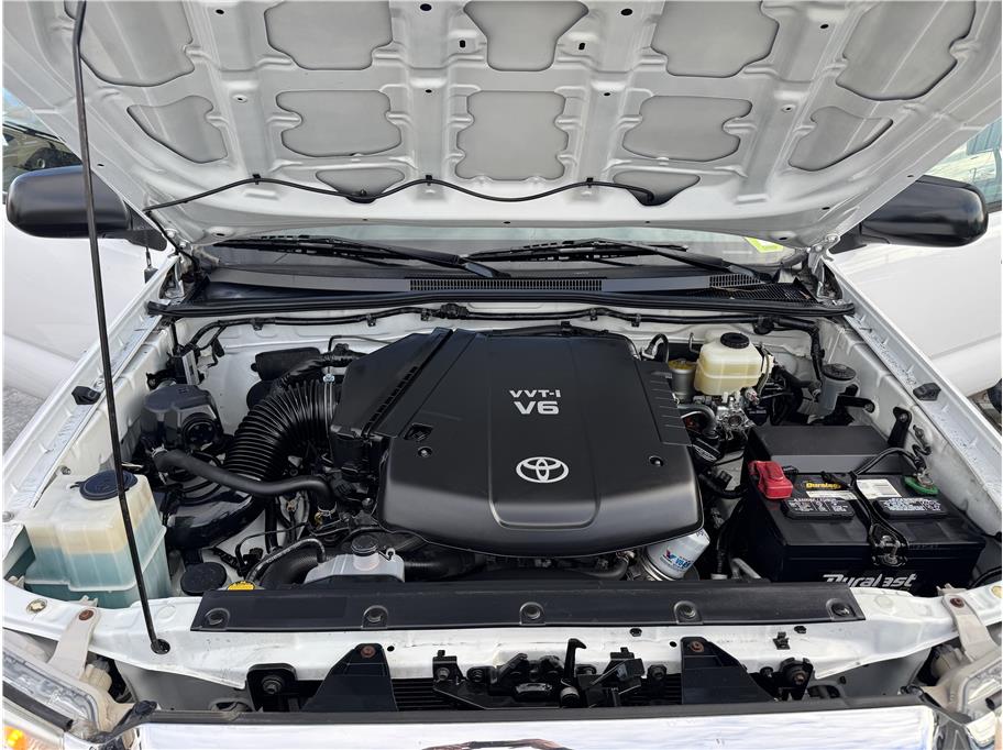 2012 Toyota Tacoma Base photo 24