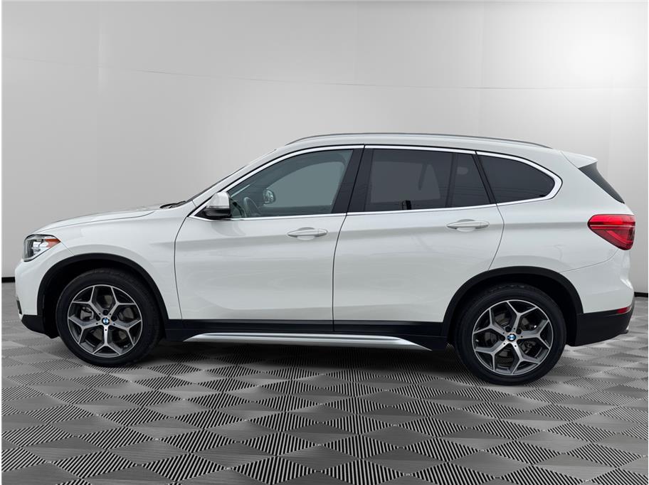 2019 BMW X1 28i photo 2