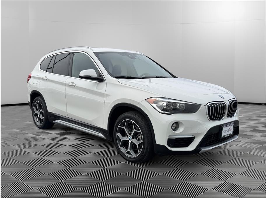 2019 BMW X1 28i photo 7