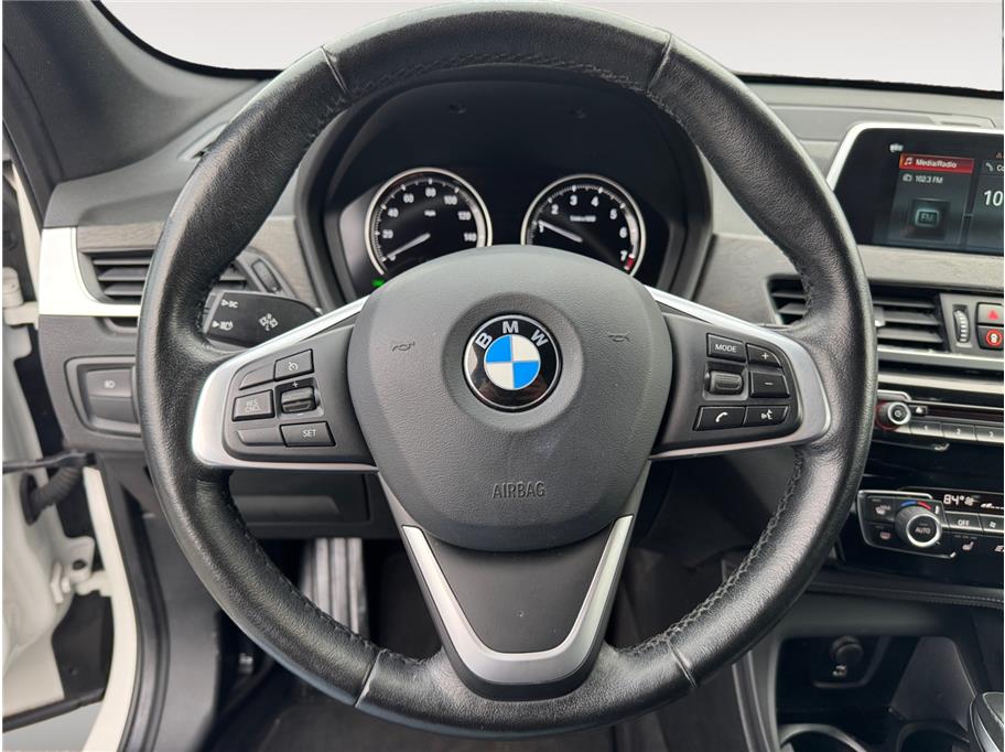 2019 BMW X1 28i photo 12