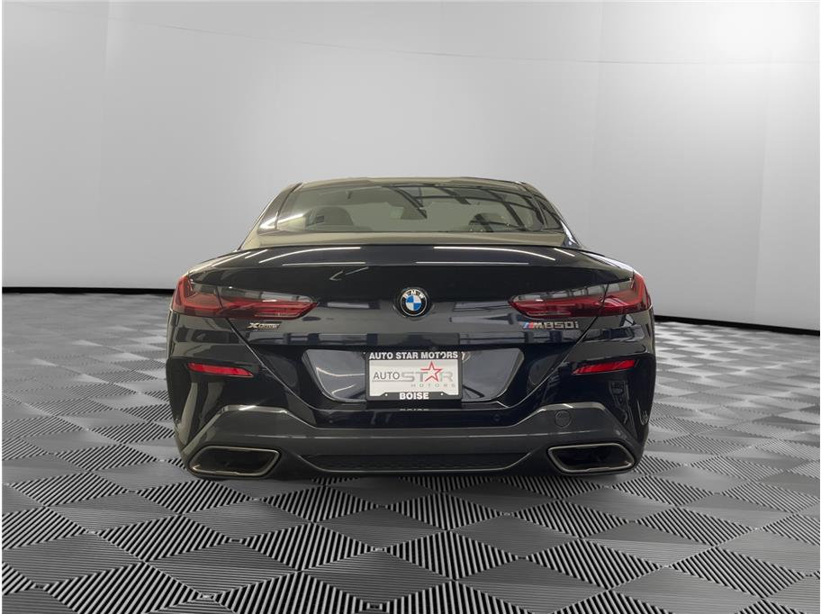 2019 BMW 8 Series M850i photo 4