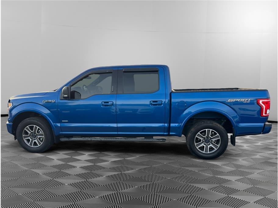 2017 Ford F-150 XLT photo 2