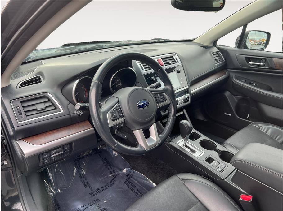 2015 Subaru Outback Limited photo 9