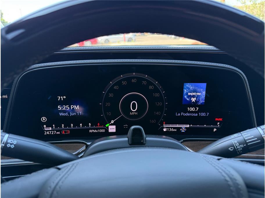 2023 Cadillac Escalade ESV Sport Platinum - Photo 16