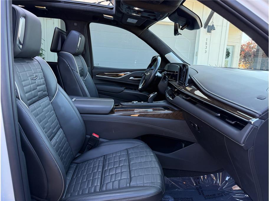 2023 Cadillac Escalade ESV Sport Platinum - Photo 46