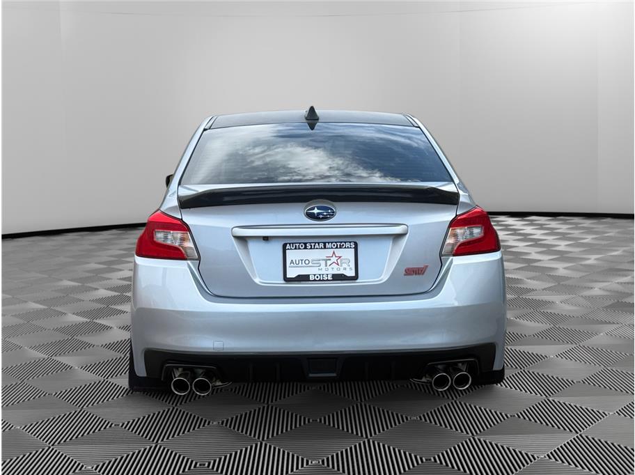 2016 Subaru WRX STI photo 3