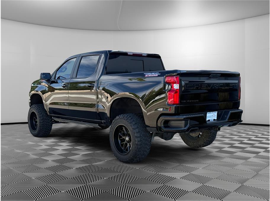 2020 Chevrolet Silverado 1500 LT Trail Boss Midnight Edition photo 4