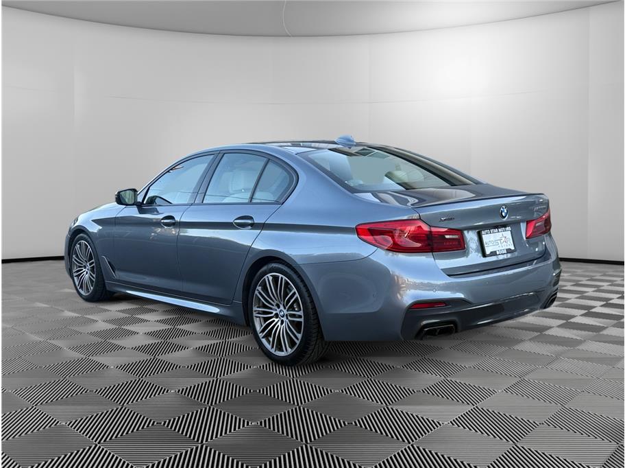 2019 Bmw M550i xDrive Sedan photo 3