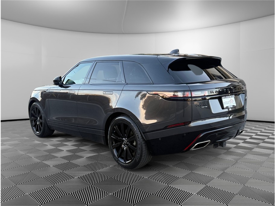 2018 Land Rover Range Rover Velar R-Dynamic HSE photo 3
