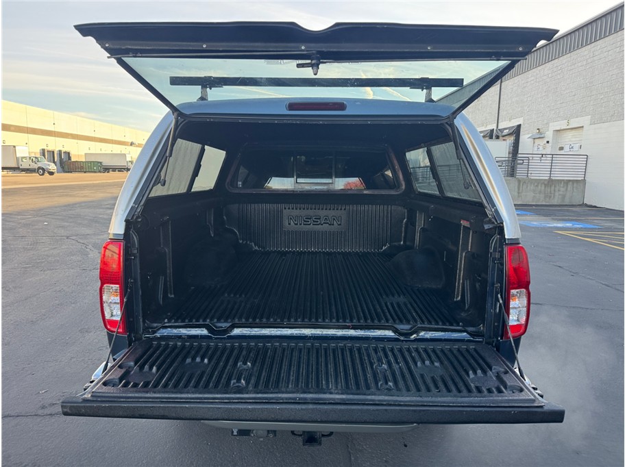 2019 Nissan Frontier SV - Photo 17