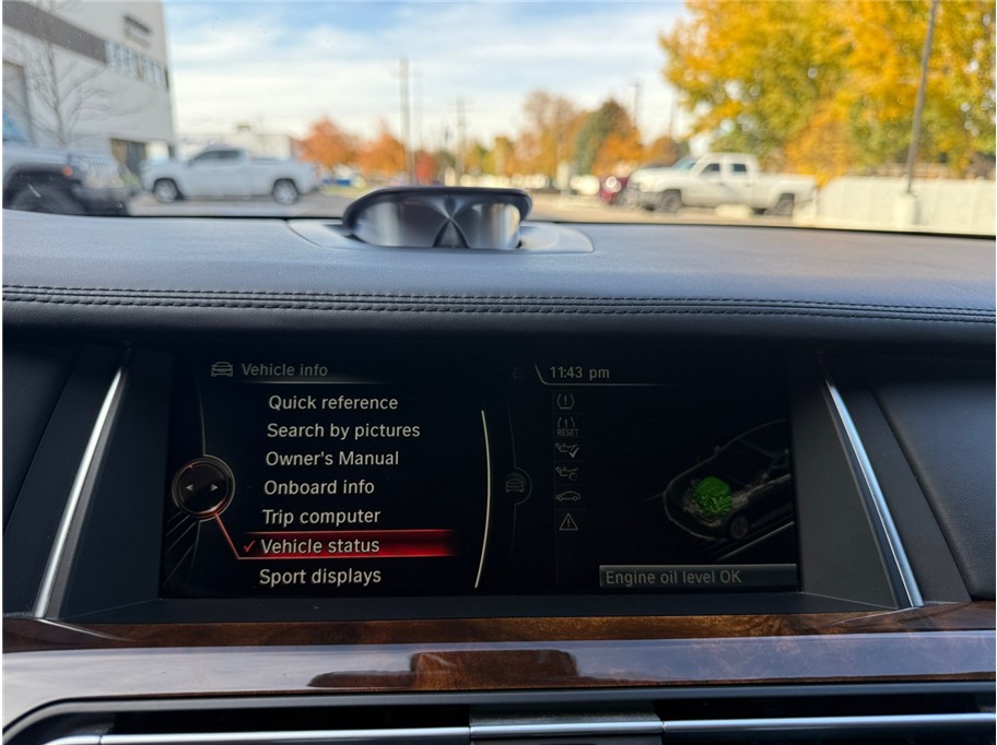2015 BMW 7 Series 750Li - Photo 19