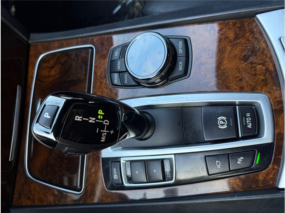 2015 BMW 7 Series 750Li - Photo 22