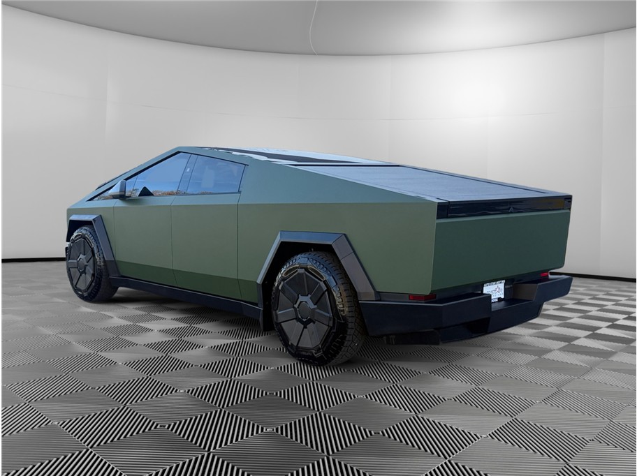 2025 Tesla Cybertruck Cyberbeast photo 3