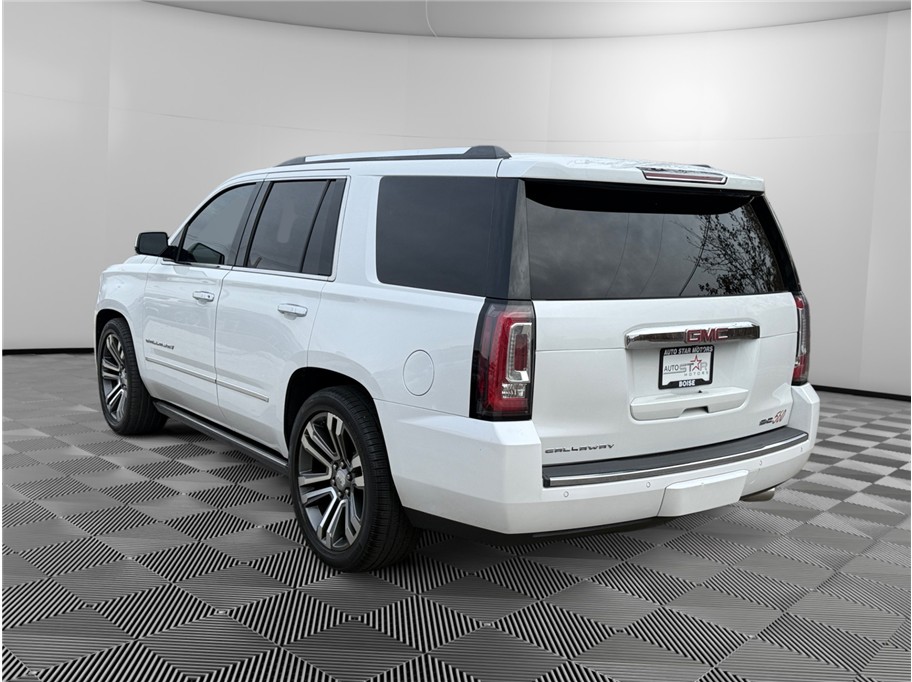 2019 Gmc Yukon Denali photo 3
