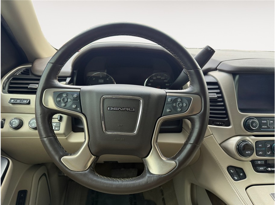 2019 GMC Yukon Denali - Photo 12