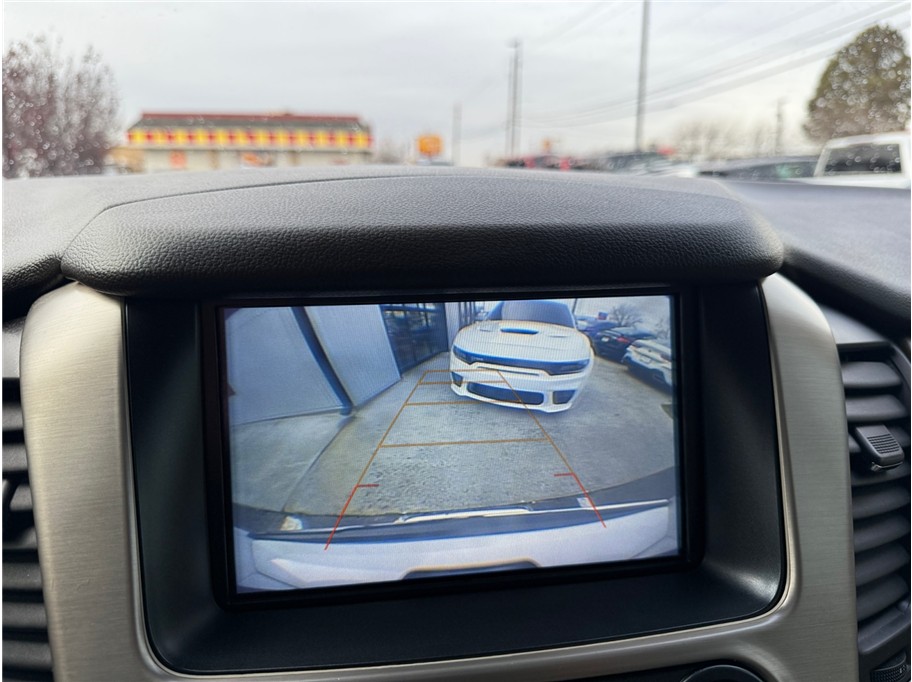 2019 GMC Yukon Denali - Photo 17
