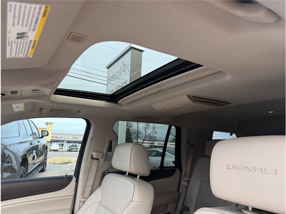 2019 GMC Yukon Denali - Photo 31
