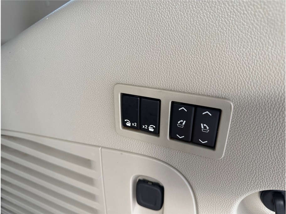 2019 GMC Yukon Denali - Photo 46