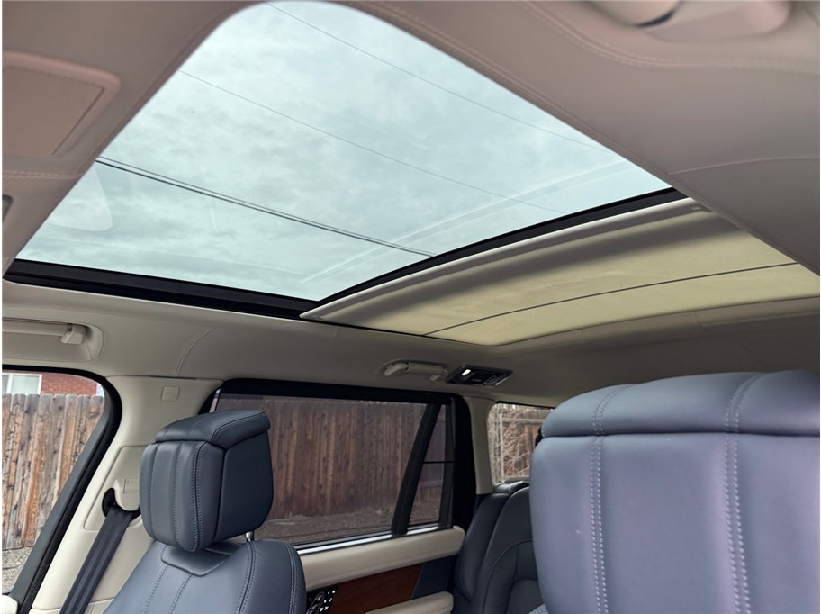 2021 Land Rover Range Rover Autobiography - Photo 32