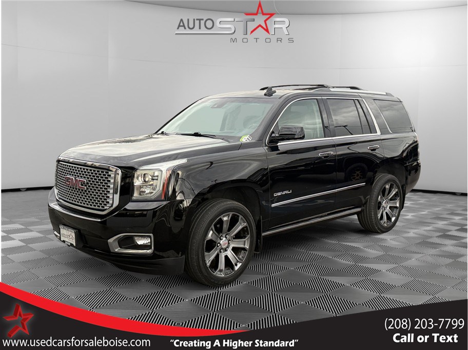 2016 GMC Yukon 4WD Denali's photo