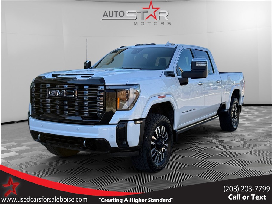 2025 GMC Sierra Denali Ultimate 4WD Crew Cab Long Box SR's photo