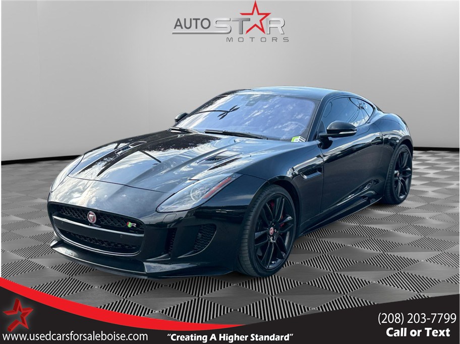 2017 Jaguar F-TYPE R Coupe's photo