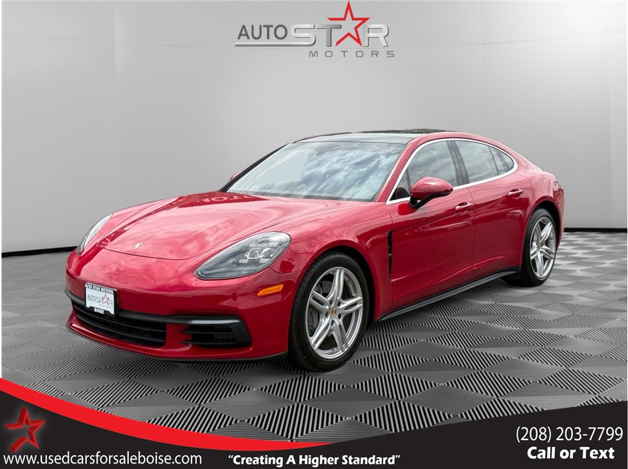2018 Porsche Panamera 4S's photo