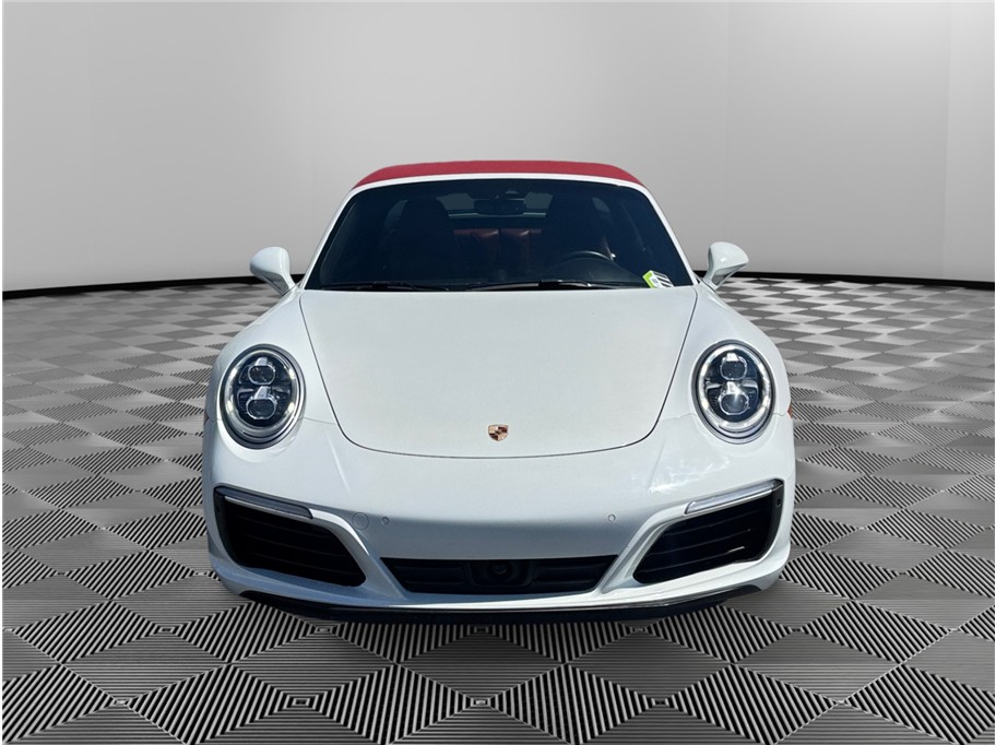 2018 Porsche 911 GTS - Photo 8
