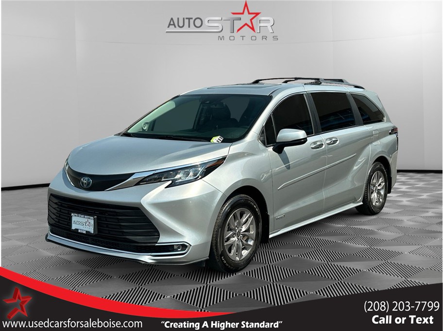 2021 Toyota Sienna XLE
