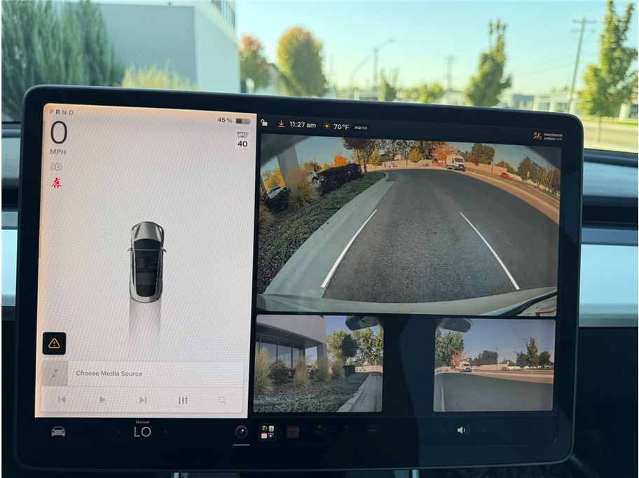 Tesla Model 3 photo 20