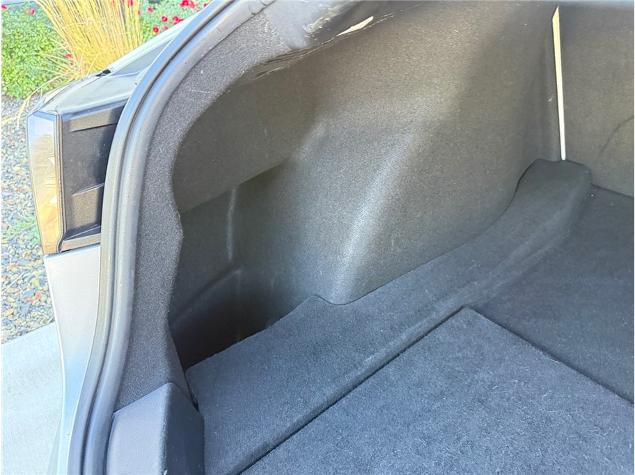 Tesla Model 3 photo 42