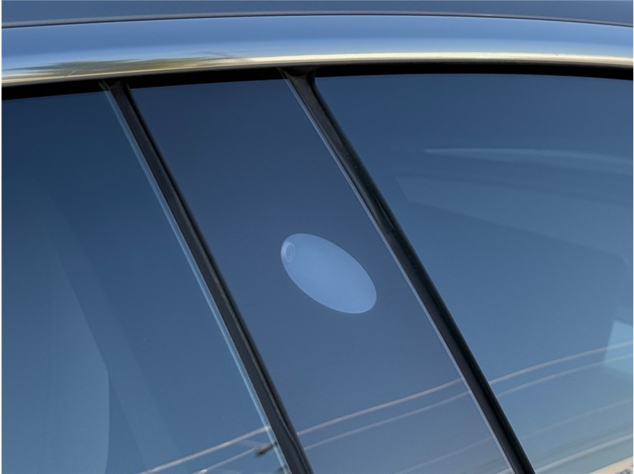 Tesla Model 3 photo 47