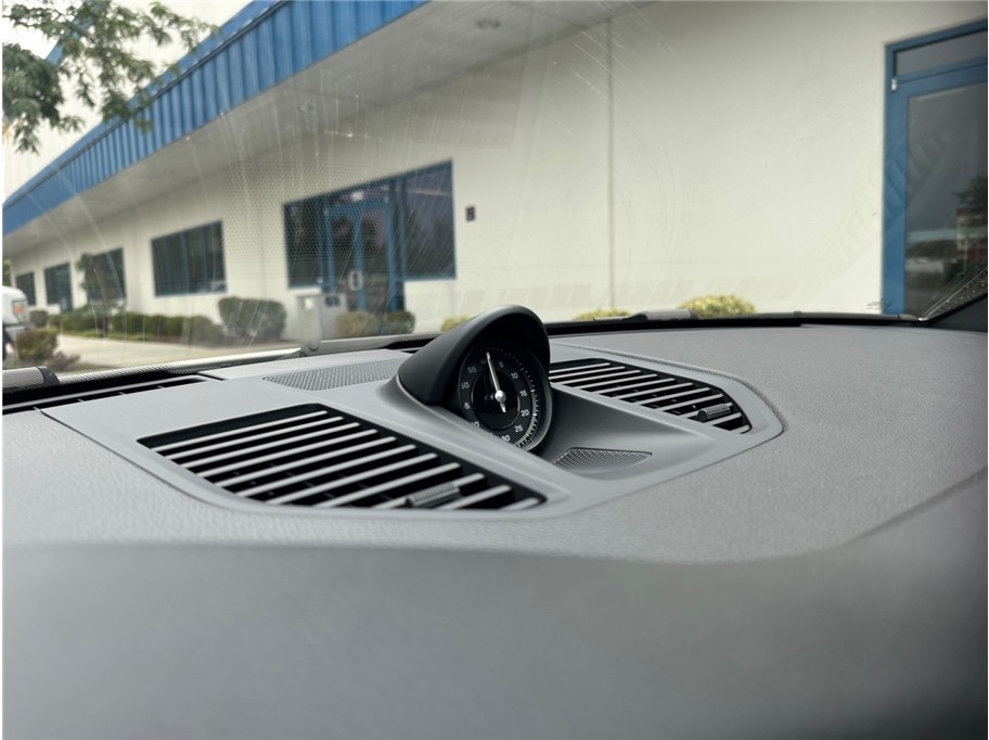Porsche 911 photo 30