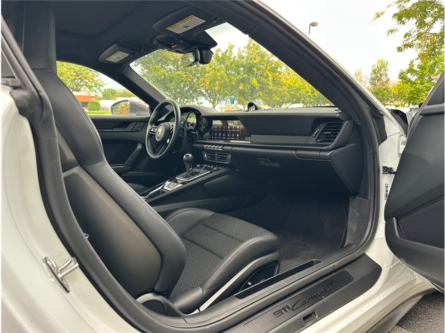 Porsche 911 photo 38