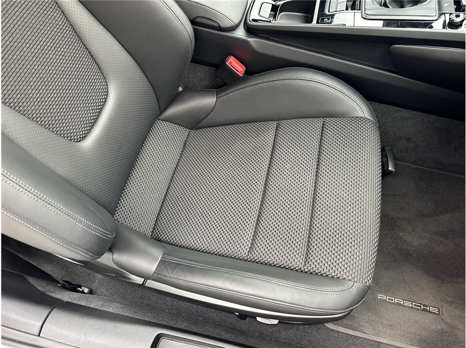 Porsche 911 photo 46