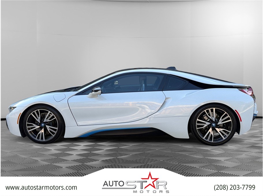 BMW i8