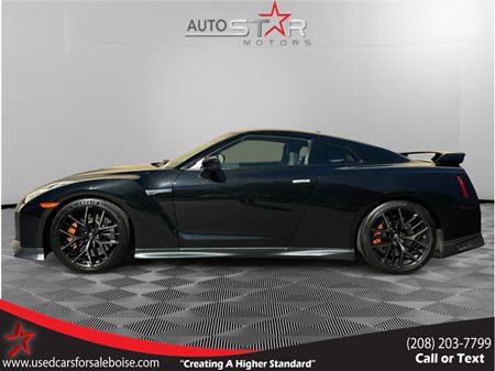 2018 Nissan GT-R Premium
