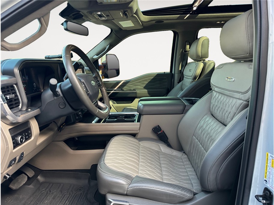 Ford F-350 photo 10