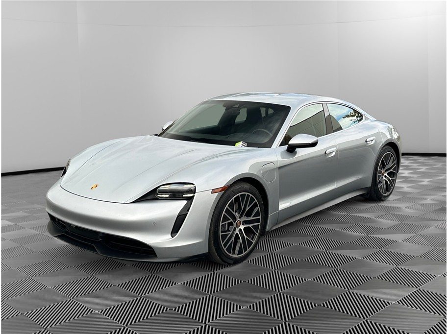 2021 Porsche Taycan 