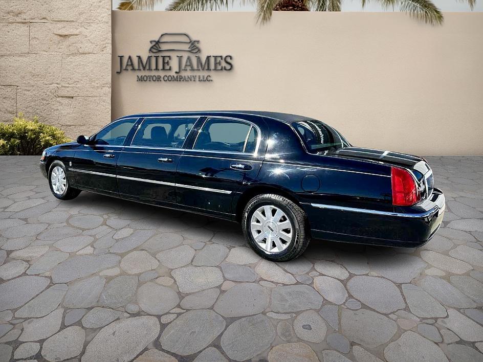 Sold 2003 Lincoln Town Car Executive w/Limousine Pkg in Little River