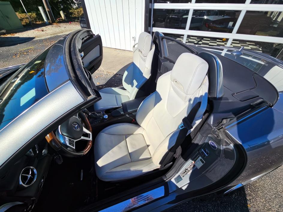 2012 Mercedes-Benz SLK-Class SLK350 - Photo 11