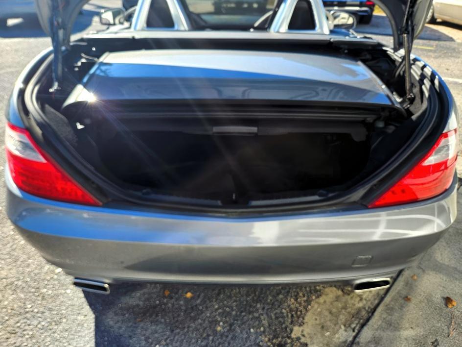 2012 Mercedes-Benz SLK-Class SLK350 - Photo 13