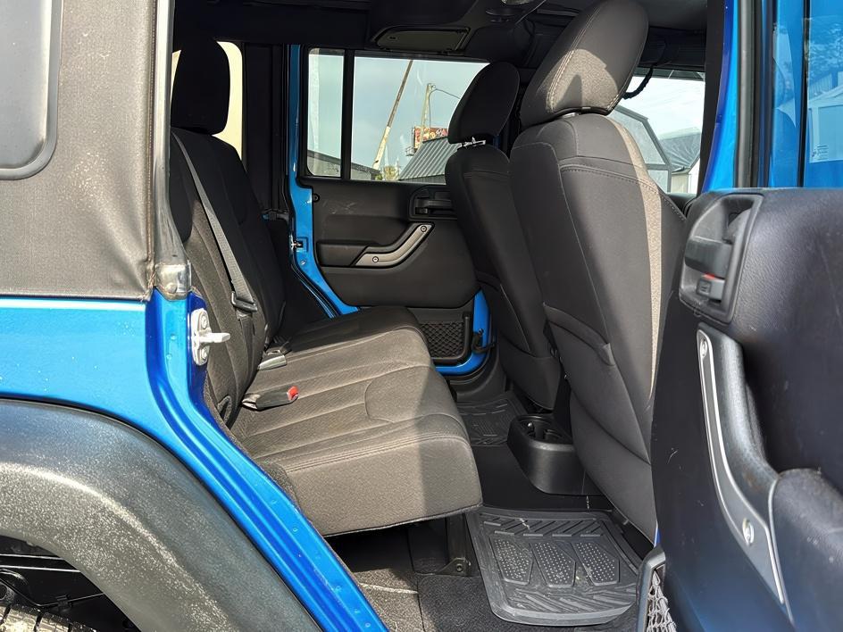 2015 Jeep Wrangler Unlimited Sport - Photo 30